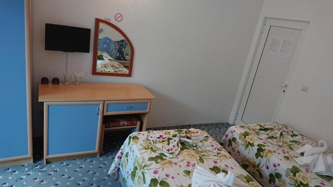 Sianie Guest House Ravda ภายนอก รูปภาพ