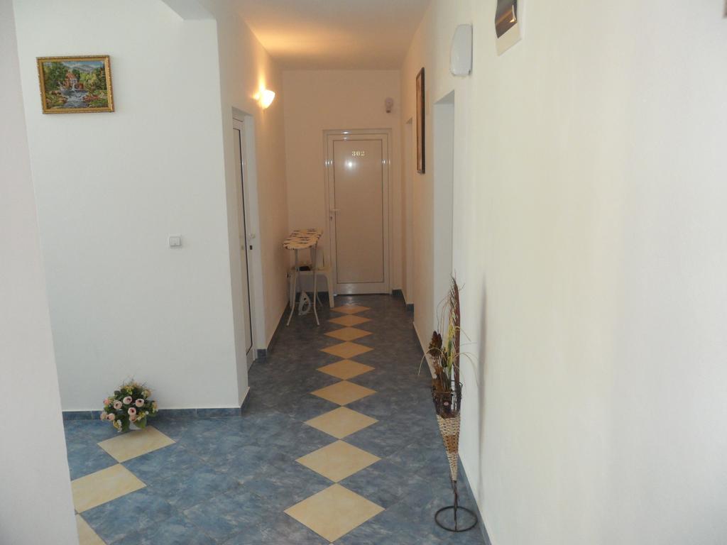 Sianie Guest House Ravda ภายนอก รูปภาพ