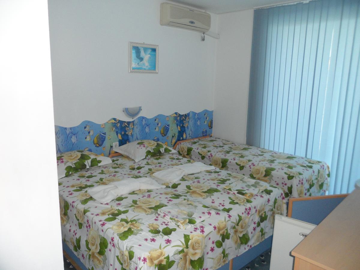Sianie Guest House Ravda ภายนอก รูปภาพ